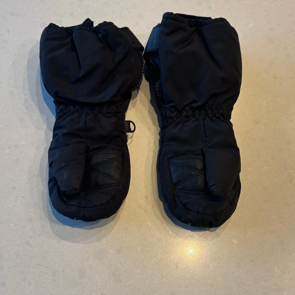Swany Black Kids Mittens see measurements small med